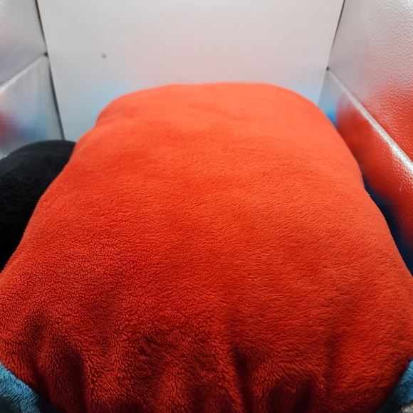 2011 Thomas the Tank Engine Pillow Pets 15" x 18" Plush Clean Smoke Free Home - Picture 3 of 7